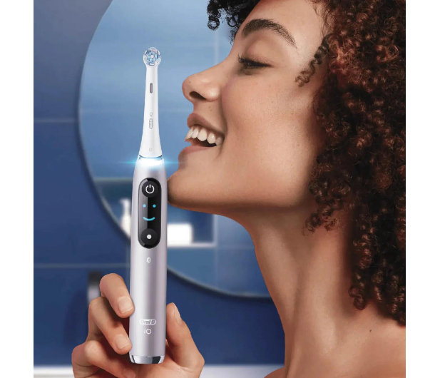 Oral-B Szczoteczka magnetyczna iO9 (różowa) - 1069526 - zdjęcie 4
